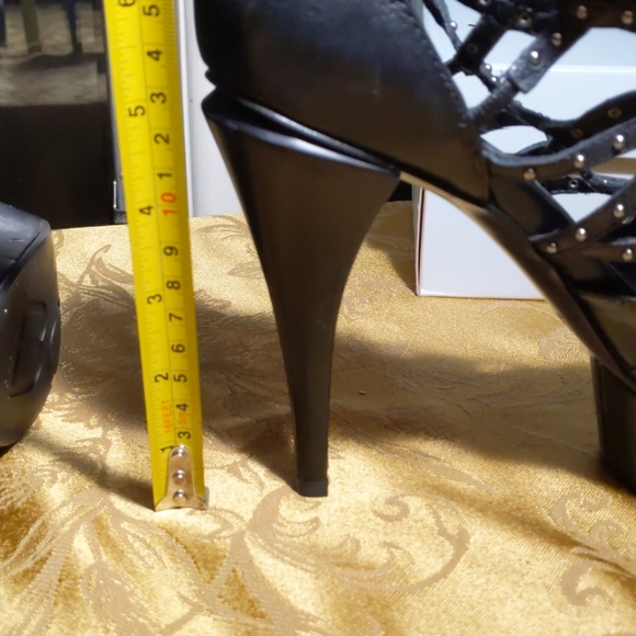 BCBG Giada cage sandal black leather platform - Picture 9 of 11